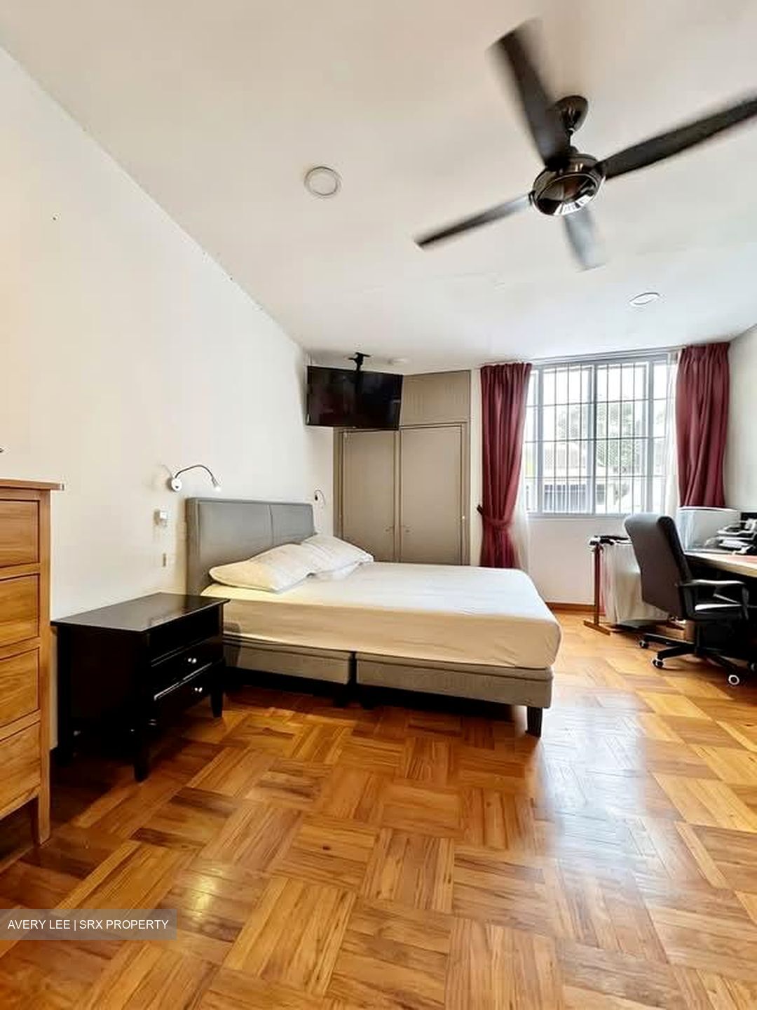Holland Grove View (D10), Terrace #570196381